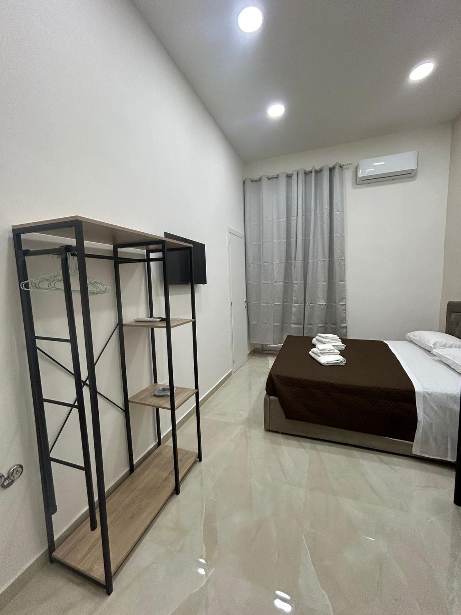 Luxury Rooms Carbonara 95 Napoli Eksteriør bilde